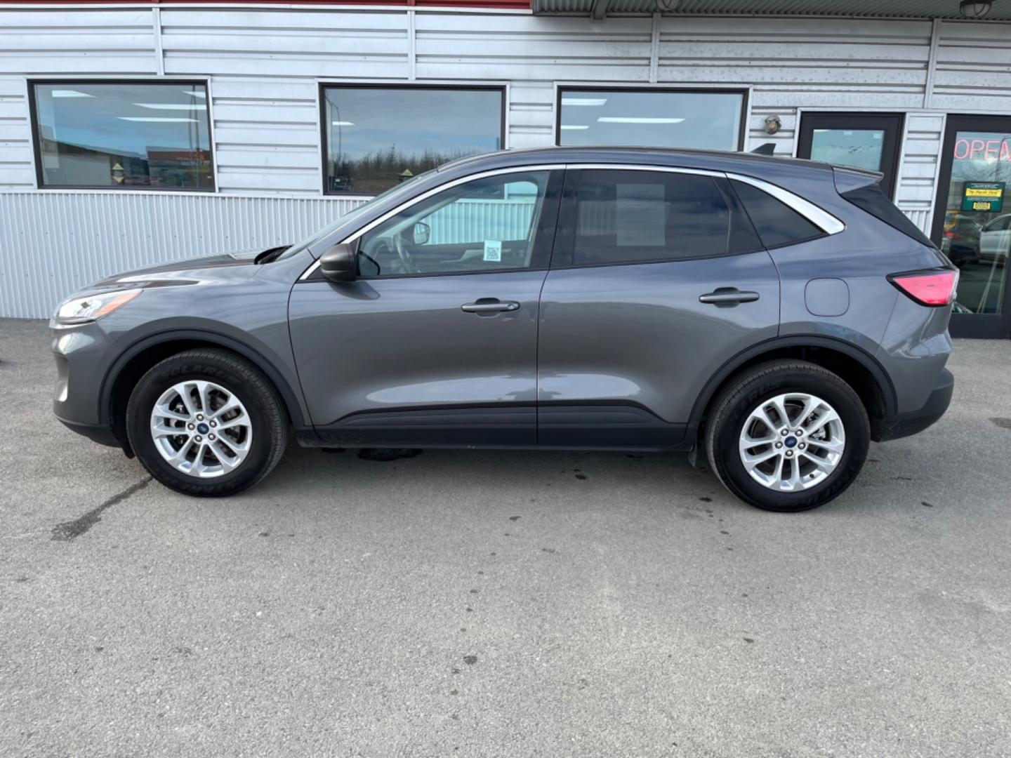 2022 Gray /Black Ford Escape (1FMCU9G66NU) , located at 1960 Industrial Drive, Wasilla, 99654, (907) 274-2277, 61.573475, -149.400146 - Photo#2